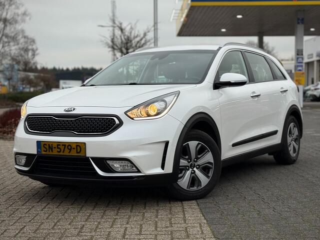 KIA Niro 1.6 HYBRID A/T TREKHAAK CAMERA NAVI