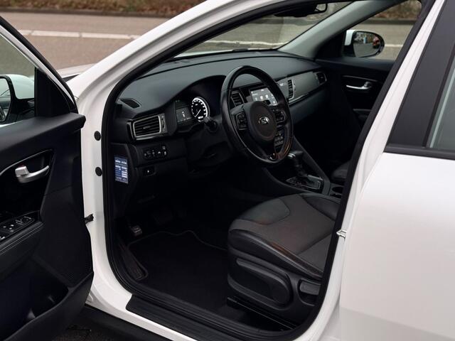 KIA Niro 1.6 HYBRID A/T TREKHAAK CAMERA NAVI