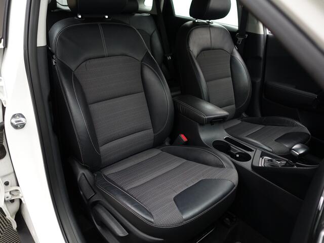 KIA Niro 1.6 GDi Hybrid ExecutiveLine- Carplay, Android Auto, Camera, Leder Interieur, Lane Assist, Xenon Led, Trekhaak