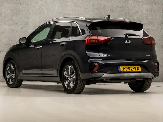KIA Niro 1.6 GDi Hybrid ExecutiveLine (SCHUIFDAK, APPLE CARPLAY, GROOT NAVI, JBL AUDIOSYSTEEM, STOELKOELING/VERWARMING, XENON, LEDER, ELEKTRISCHE STOELEN, NIEUWSTAAT)