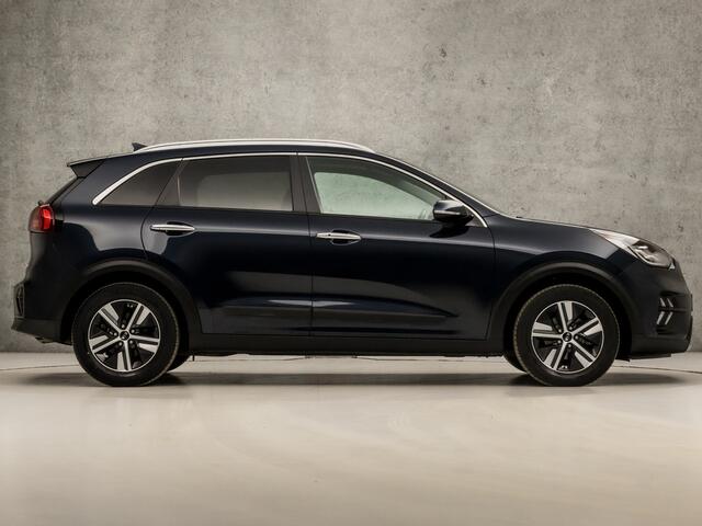 KIA Niro 1.6 GDi Hybrid ExecutiveLine (SCHUIFDAK, APPLE CARPLAY, GROOT NAVI, JBL AUDIOSYSTEEM, STOELKOELING/VERWARMING, XENON, LEDER, ELEKTRISCHE STOELEN, NIEUWSTAAT)
