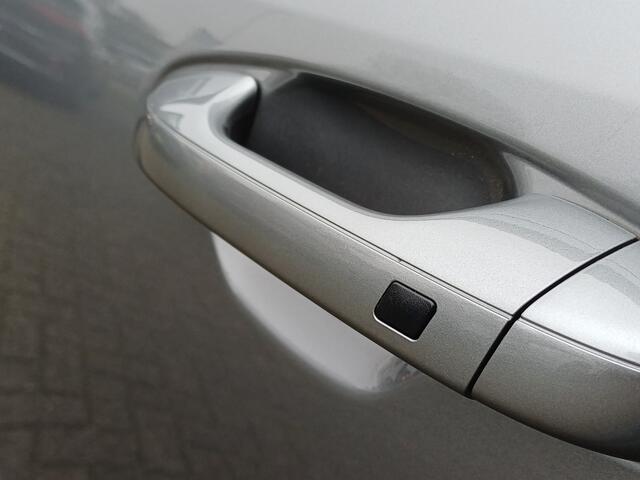 KIA Niro 1.6 GDi Hybrid DynamicPlusLine | 2X PDC | NAVI | CAMERA | DRADLOOS TEL LADEN | APPLE CARPLAY / ANDROID AUTO | Wij bieden ook financiering mogelijkheden aan.