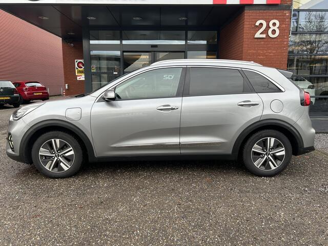 KIA Niro 1.6 GDi PHEV ExecutiveLine // FULL LED // NAVI + CARPLAY // PDC V+A // SCHUIF/KANTELDAK // DIGITAL COCKPIT