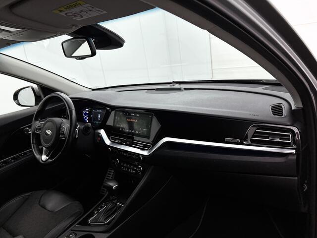 KIA Niro 1.6 GDi PHEV DynamicPlusLine Stoel-Stuurverwarming | Full LED | Draadloos Telefoon opladen Interesse in dit voertuig? Neem contact op met Mazda Eindhoven, uitsluitend te bezoeken op afspraak.