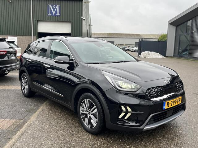 KIA Niro 1.6 GDi PHEV ExecutiveLine Plug-in Hybride | Schuifdak | Leder | Elektrische Stoelen | Stoelventilatie & Verwarming | Stuurwielverwarming | JBL | Afn. Trekhaak | GOED ONDERHOUDEN | GELEVERD INCLUSIEF 12 MND BOVAG GARANTIE |