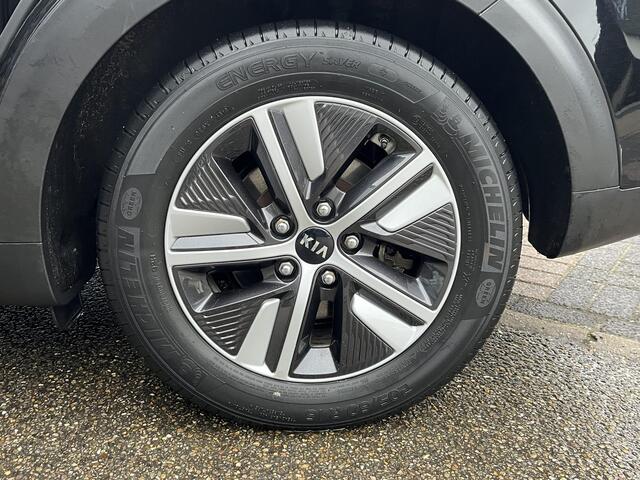 KIA Niro 1.6 GDi PHEV ExecutiveLine Plug-in Hybride | Schuifdak | Leder | Elektrische Stoelen | Stoelventilatie & Verwarming | Stuurwielverwarming | JBL | Afn. Trekhaak | GOED ONDERHOUDEN | GELEVERD INCLUSIEF 12 MND BOVAG GARANTIE |