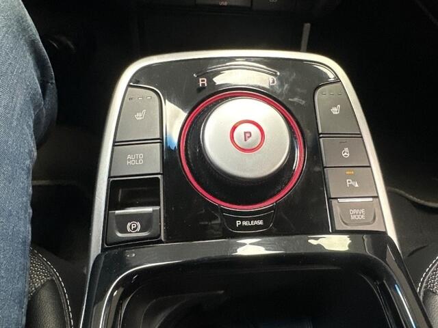 KIA Niro Dynamicline 64 kWh SOH 95,2% - JBL - Trekhaak - Stoelverwarming - Navigatie