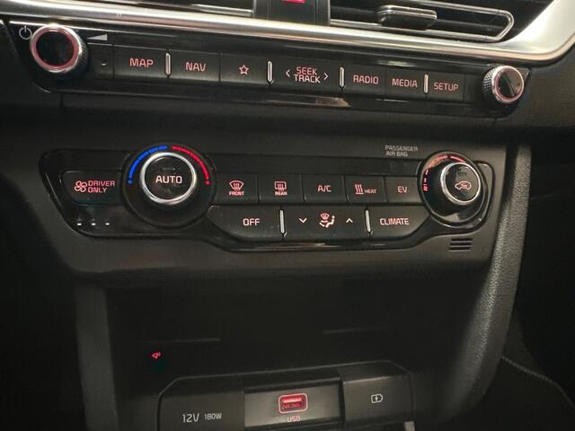 KIA Niro Dynamicline 64 kWh SOH 95,2% - JBL - Trekhaak - Stoelverwarming - Navigatie