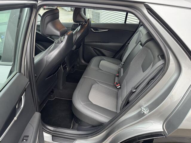 KIA Niro 1.6 GDi Hybrid DynamicLine Trekhaak | Clima | Cruise | Navi | Camera