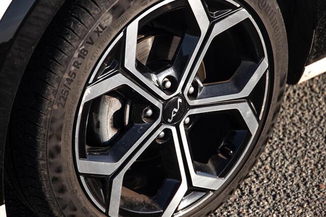 KIA Niro 1.6 GDi PHEV DynamicLine TREKHAAK / PLUG IN HYBRID / CARPLAY / NAVI / FABRIEKS GARANTIE !