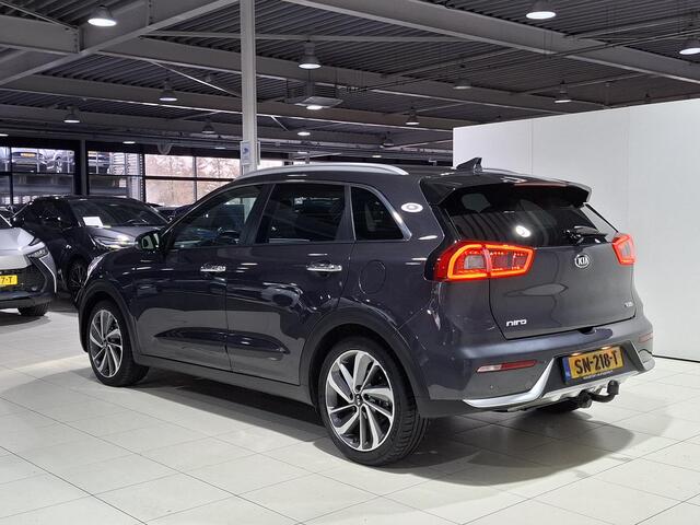 KIA Niro 1.6 GDi Hybrid ExecutiveLine Trekhaak, Stoel en Stuur verwarming, Apple Carplay/Android Auto, Navigatie, Camera.