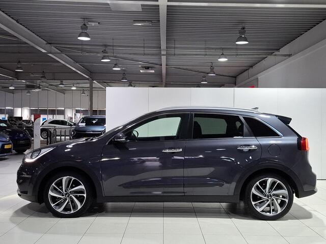 KIA Niro 1.6 GDi Hybrid ExecutiveLine Trekhaak, Stoel en Stuur verwarming, Apple Carplay/Android Auto, Navigatie, Camera.