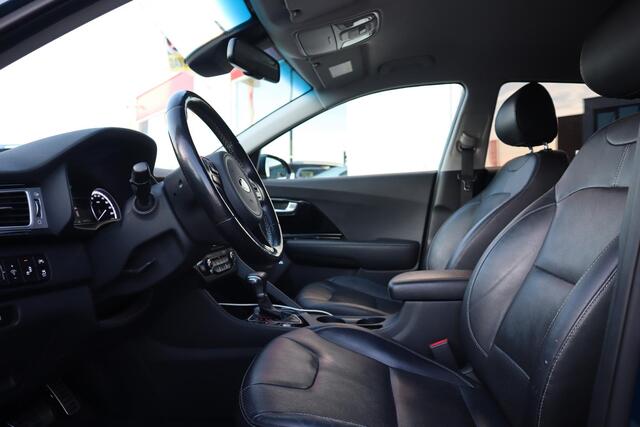 KIA Niro 1.6 GDi Hybrid EXECUTIVE-LINE LEER|STOEL/STUUR VERW.|TREKHK|CAMERA|INCL SET WINTERWIELEN