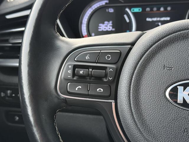 KIA Niro BJR 2020 e-Niro DynamicLine 64 kWh 204 PK CAMERA | STOEL-STUURVERWARMING | CARPLAY | CLIMA | CRUISE