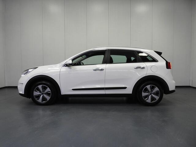 KIA Niro 1.6 GDi Hybrid DynamicLine NAVI/CAMERA/TREKHAAK/16"LMV!