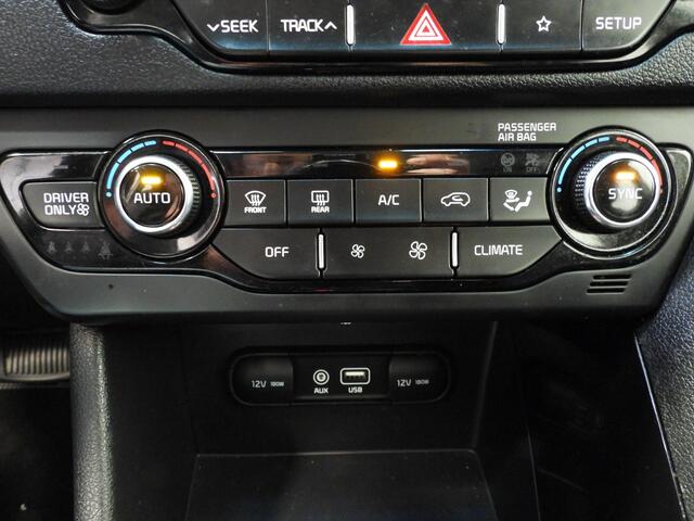 KIA Niro 1.6 GDi Hybrid DynamicLine NAVI/CAMERA/TREKHAAK/16"LMV!