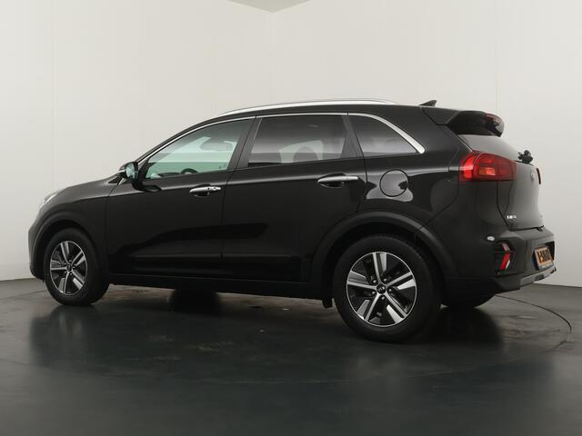 KIA Niro 1.6 GDi Hybrid ExecutiveLine - Automaat - Stoelverwarming - Kantel/Schuifdak - Navigatie - Adaptive Cruise Control - Climate Control - - Fabrieksgarantie tot 08-2028