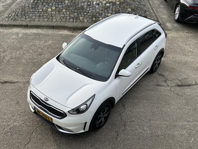 KIA Niro 1.6 GDi Hybrid First Edition CAMERA HALF LEER LED NAVI CRUISE ECC