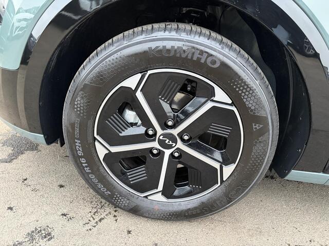 KIA Niro 1.6 GDi Hybrid DynamicPlusLine Zo goed als nieuw! Schuif/kanteldak, NL-auto, Stoel- & Stuurwiel verwarmd, Parkeersensoren, Leder