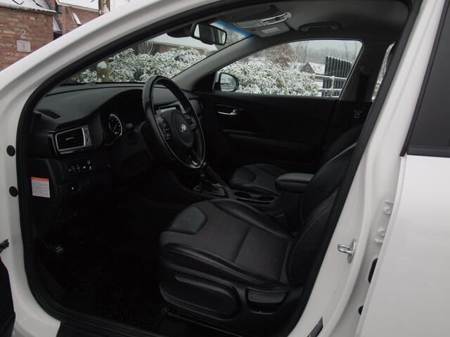 KIA Niro 1.6 GDi Hybrid DynamicLine | Camera | Trekhaak | Cruise Control | Apple Carplay |