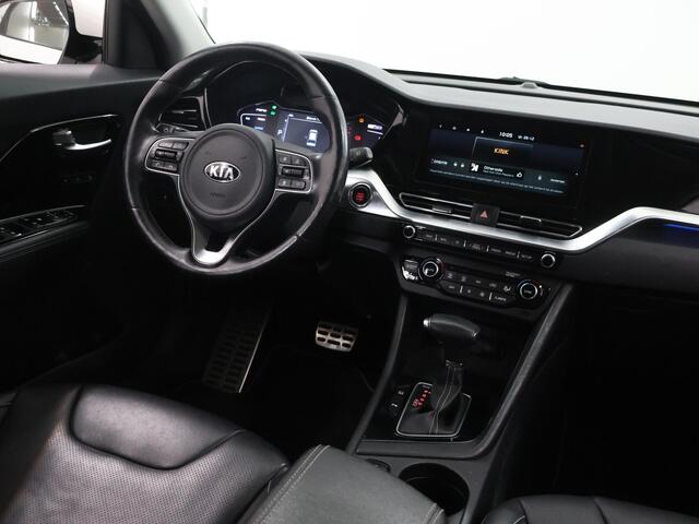 KIA Niro 1.6 GDi Hybrid ExecutiveLine | Trekhaak | Panoramadak | Lederen Bekleding | JBL Audio | Dodehoekdetectie | Stoel/Stuurwielverwarming | Stoelventilatie | Elektrisch bedienbare bestuurdersstoel met geheugenfunctie
