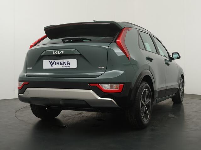 KIA Niro 1.6 GDi Hybrid DynamicLine Automaat - Adaptieve cruise control - Navigatie - Keyless entry - Apple Carplay/Android Auto - Achteruitrijcamera - Parkeersensoren voor en achter - Fabrieksgarantie t/m 2033