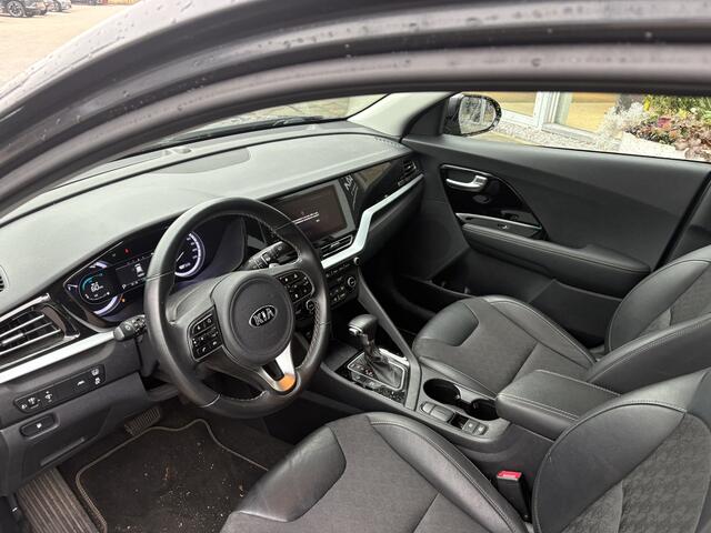 KIA Niro 1.6 GDi Hybrid DynamicLine 1e eigenaar // 22.000 // trekhaak // info Roel 0492-588951 info Roel 0492-588951