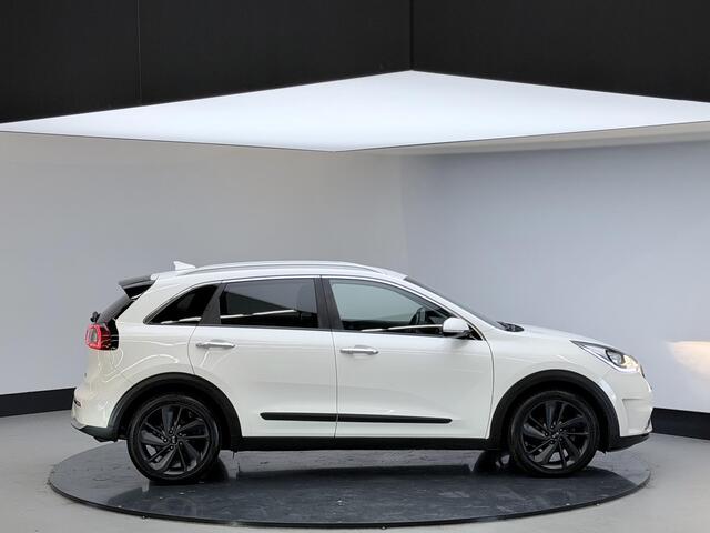 KIA Niro 1.6 GDi Hybrid Design Edition | 18 " LM Velgen | Cam Achter |