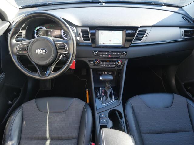KIA Niro 1.6 GDi Hybrid Design Edition | Trekhaak | Schuif/kantel Dak | Stoel verwarming | 18''LM |