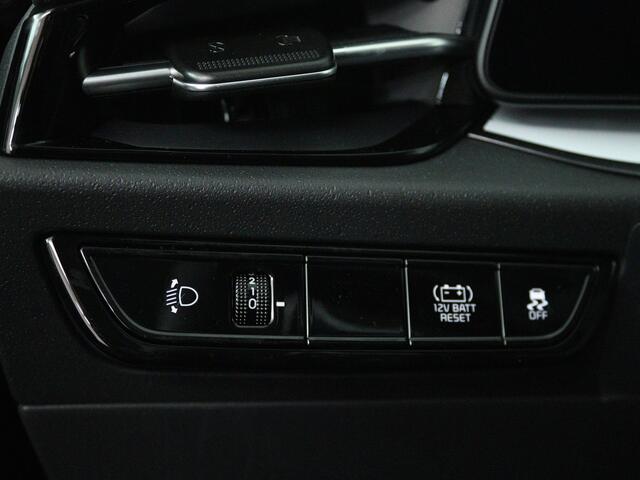 KIA Niro 1.6 GDi Hybrid DynamicLine **VOORRAADVOORDEEL** Snel leverbaar