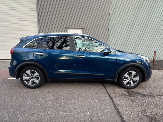 KIA Niro 1.6 GDi Hybrid Design Edition