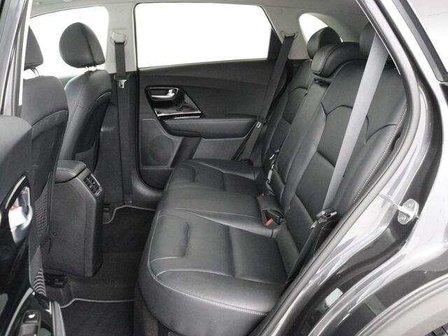 KIA Niro 1.6 GDi Hybrid ExecutiveLine | Schuifdak | Stoelventilatie | Leder | Trekhaak | JBL Sound | Camera | Carplay | Adaptive cruise