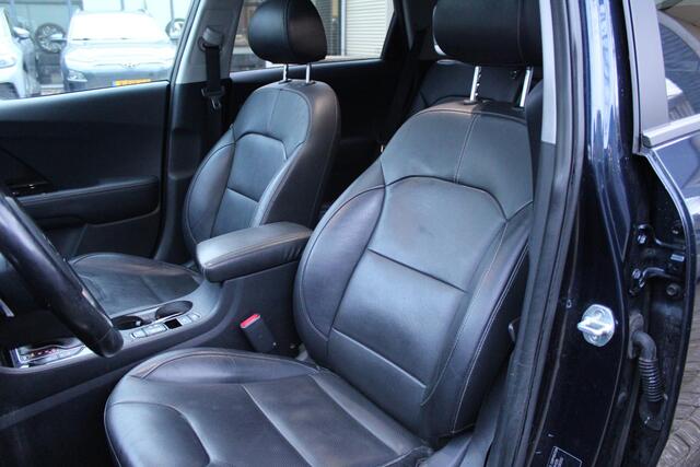 KIA Niro 1.6 GDi Hybrid ExecutiveLine - Schuifdak - Lederen Bekleding - Navigatie