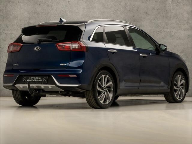 KIA Niro 1.6 GDi Hybrid Sport 142Pk Automaat (SCHUIFDAK, APPLE CARPLAY, NAVIGATIE, CAMERA, LEDER, STUUR/STOELVERWARMING, SPORTSTOELEN, GETINT GLAS, NIEUWE APK, NIEUWSTAAT)