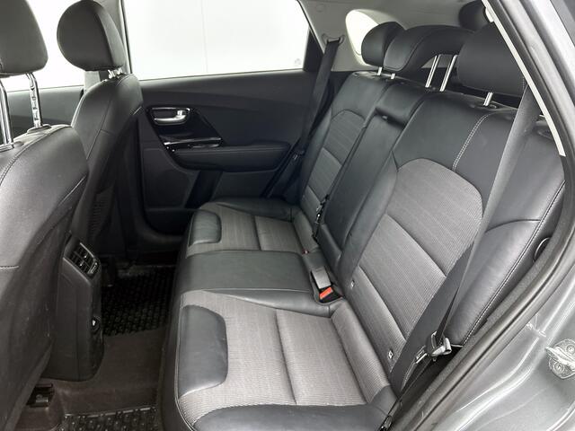 KIA Niro 1.6 GDi PHEV DynamicLine | Navigatie | Camera | Trekhaak | Apple Car Play | Dode Hoek Sensor |