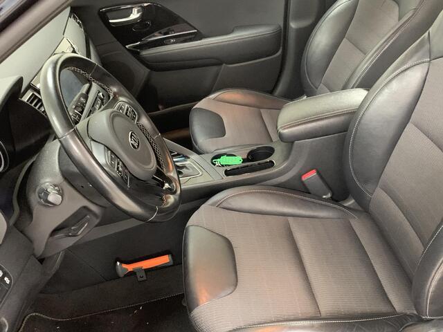 KIA Niro 1.6 GDi Hybrid DynamicLine TREKHAAK | NAVIGATIE | ACHTERUITRIJCAMERA | PARKEERSENSOREN