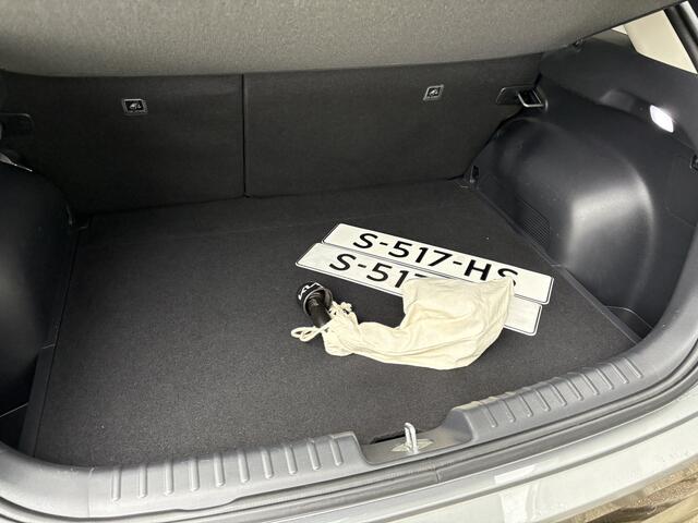 KIA Niro 1.6 GDi Hybrid ExecutiveLine info 0492-588951 1e Eigenaar // dealeronderhouden // Trekhaak // info Roel 0492-588951 info roel 0492-588951