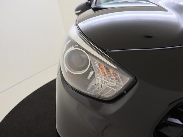 KIA Niro 1.6 GDi Hybrid DynamicLine 140PK | Navigatie | Apple Carplay | Elektrisch schuifdak | Camera | Trekhaak | Climate control |