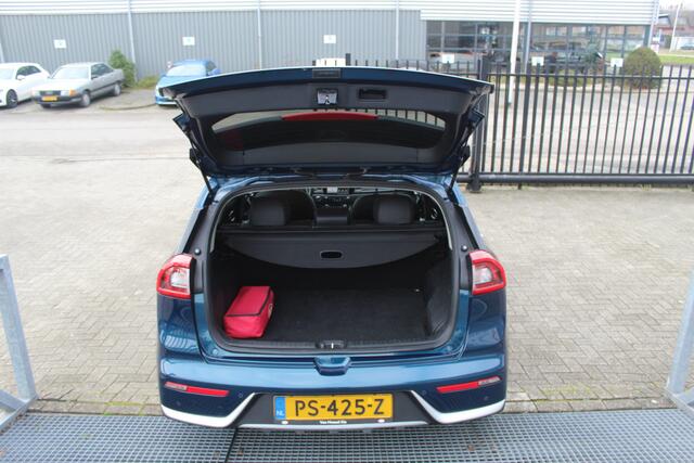 KIA Niro 1.6 GDi Hybrid ExecutiveLine FULL OPTION!! Stoelen verwarmd en gekoeld/Stoelen elektrisch verstelbaar met memory/Adaptive cruise control/Climate control/Dodehoek detectie/Keyless/Navigatie/Apple carplay/JBL audio/Draadloze telefo