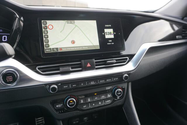 KIA Niro 1.6 GDi Hybrid ExecutiveLine | OPEN DAK | LEDER | XENON | STOEL/STUUR VERW. + KOELING | TREKHAAK | JBL |