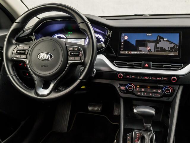 KIA Niro 1.6 GDi Hybrid DynamicLine 142Pk Automaat (APPLE CARPLAY, GROOT NAVI, CAMERA, LEDER, SPROTSTOELEN, ADAPTIVE CRUISE, GETINT GLAS, TREKHAAK, NIEUWSTAAT)