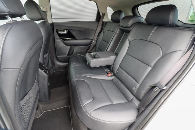 KIA Niro 1.6 GDi PHEV ExecutiveLine | Trekhaak | Adaptieve cruise | Leer | Rijklaarprijs - incl.garantie