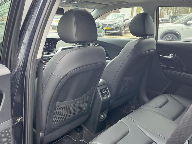 KIA Niro 1.6 GDi PHEV ExecutiveLine PLUG-IN HYBRIDE | 38.000 KM !! | SCHUIFDAK | JBL AUDIO | ELEKTRISCHE STOELEN MET GEHEUGEN | STOELVENTILATIE & VERWARMING | LEREN BEKLEDING | STUURWIELVERWARMING | AFN. TREKHAAK | ALL SEASON BANDEN | KIA DEALER ONDERHOUDEN