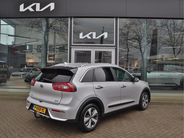 KIA Niro 1.6 GDi Hybrid DynamicLine | Adaptive Cruise Control | Navigatie | Camera | Trekhaak | Tot 10Jr. Kia-Garantie |