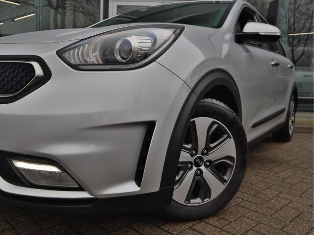 KIA Niro 1.6 GDi Hybrid DynamicLine | Adaptive Cruise Control | Navigatie | Camera | Trekhaak | Tot 10Jr. Kia-Garantie |