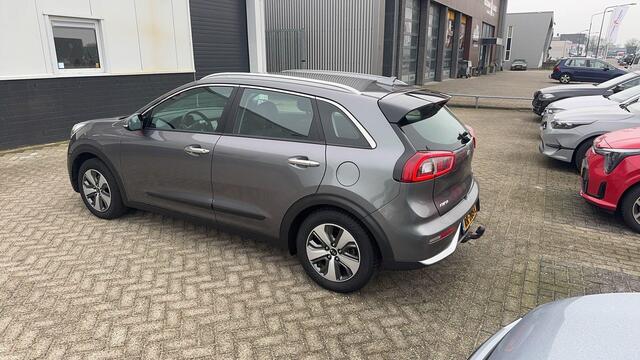 KIA Niro 1.6 GDi Hybrid DynamicLine | Trekhaak | 4Seizoens |