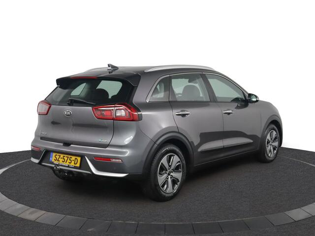 KIA Niro 1.6 GDi Hybrid DynamicLine - Navigatie - Camera - All-Season banden - Airco - Dealer onderhouden - Virena Zekerheidspakket 895, -