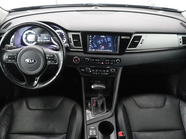 KIA Niro 1.6 GDi Hybrid ExecutiveLine | Stoelventilatie | Leder | Adaptive cruise | Trekhaak | JBL Sound | Carplay | Achterbankverwarming | Camera | Navigatie | Bi-Xenon | Memory | Climate control