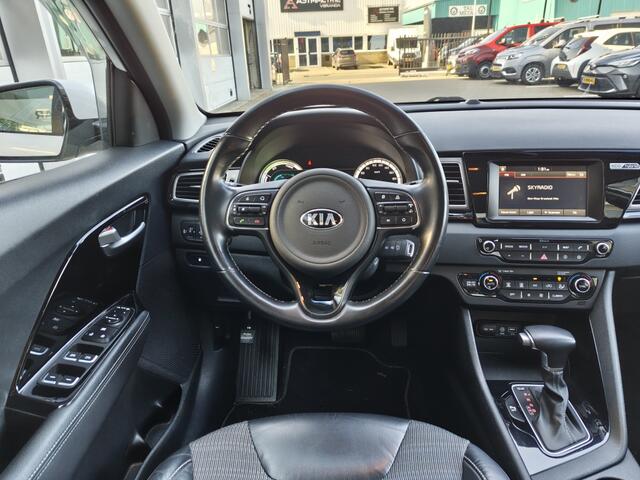 KIA Niro 1.6 GDi Hybrid First Edition | Trekhaak Afn. | Navi | Sensoren