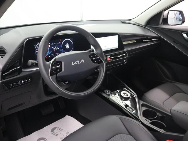 KIA Niro 1.6 GDi PHEV DynamicPlusLine Edition | 18" lichtmetalen velgen | Elektrisch verstelbare bestuurdersstoel | Stoel/Stuurwielverwarming | LED Koplampen | Elektrisch bedienbare achterklep |